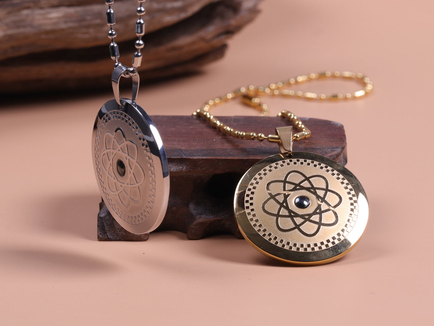 Purusha Quantum Scalar Anti-EMF Necklace